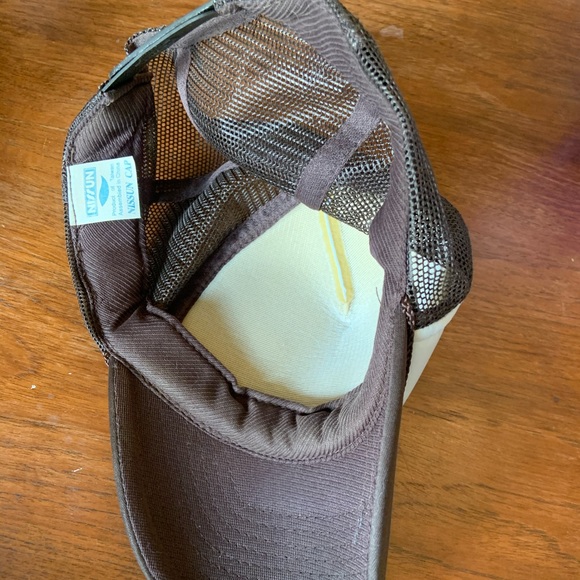 Hat - Picture 2 of 3